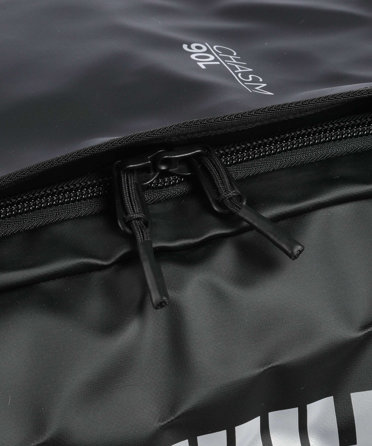 Thule Chasm 90 Travel bag black