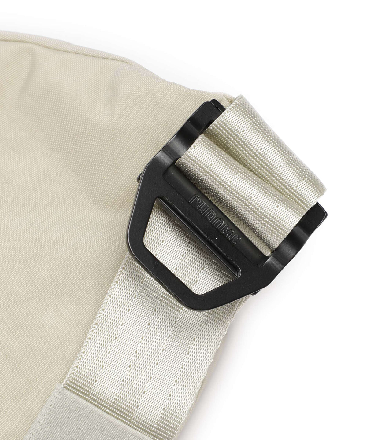 Chrome District Collection Sabin 6L Fanny pack sandstone