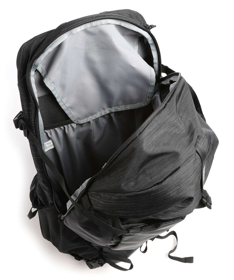 Thule Topio 30 M Hiking backpack black