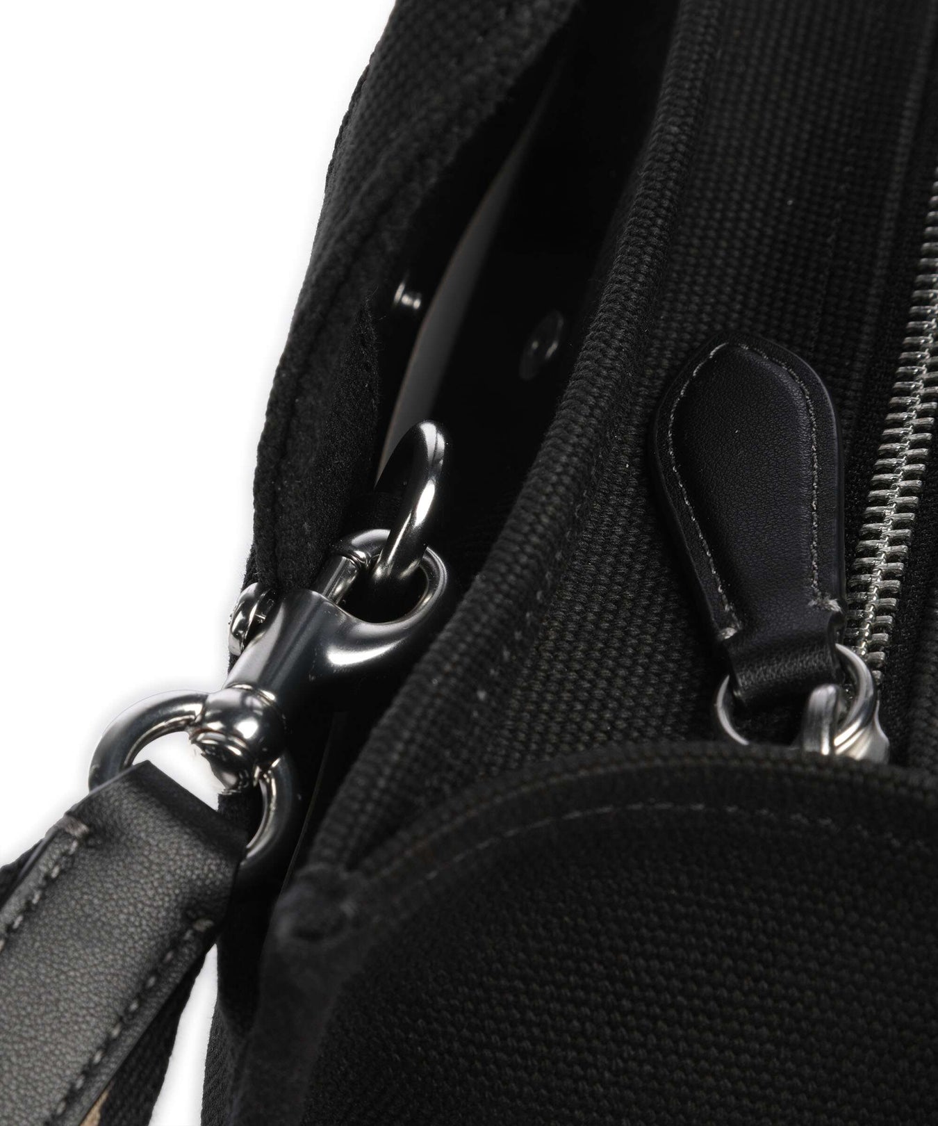 Coach Cargo 26 Handbag black