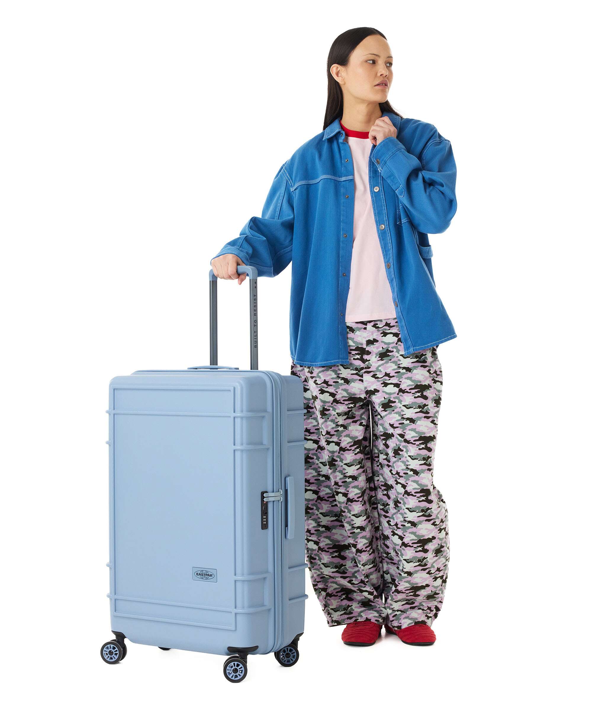 Eastpak Resist'R Mono L Spinner (4 wheels) blue