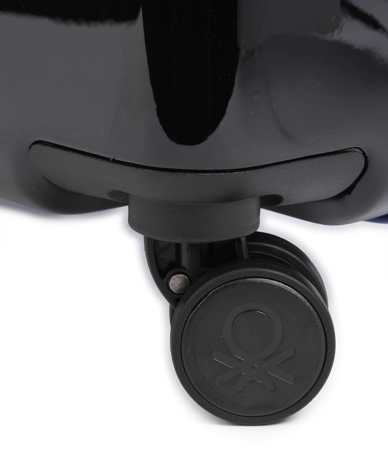 Delsey Paris x United Colors of Benetton United Spinner (4 wheels) black