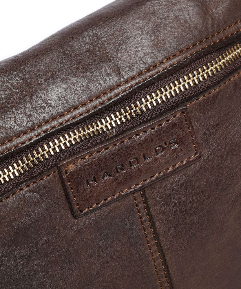 Harold's Submarine Crossbody bag braun