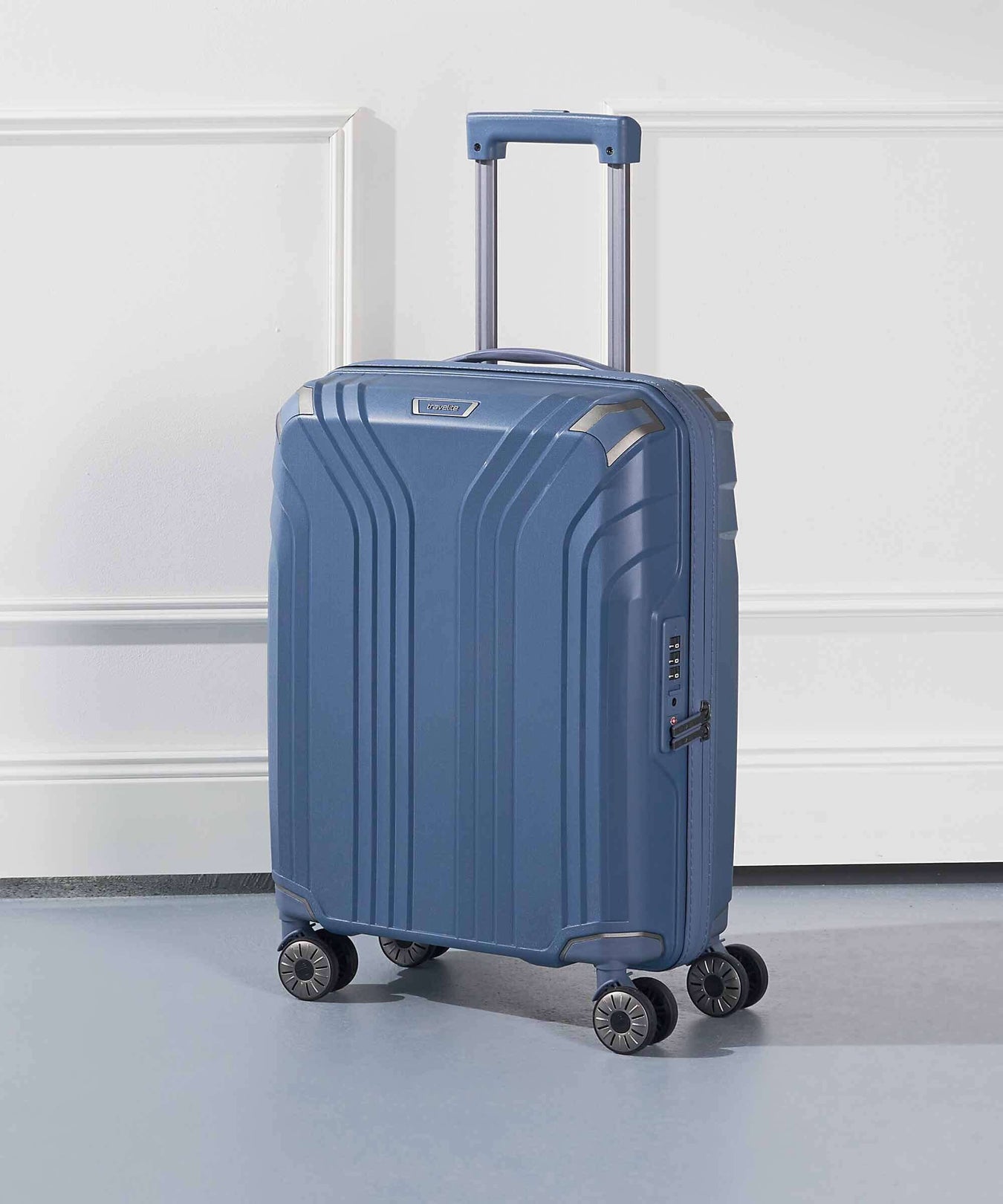 Travelite Elvaa S Spinner (4 wheels) taubenblau