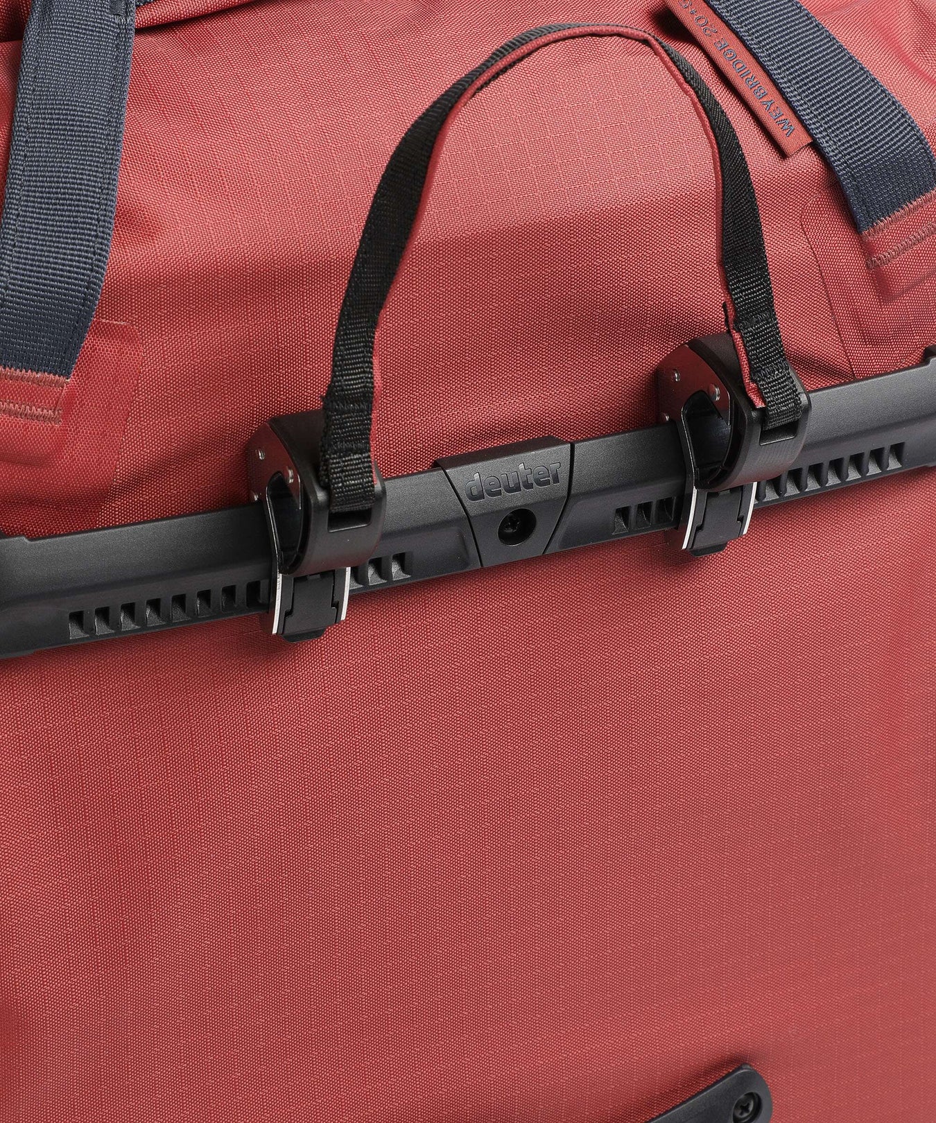 Deuter Weybridge 20+5 Luggage bag redwood