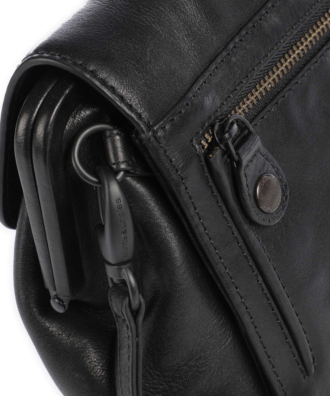 Aunts & Uncles Grandma's Luxury Club Mrs. Madeline Crossbody bag black smoke