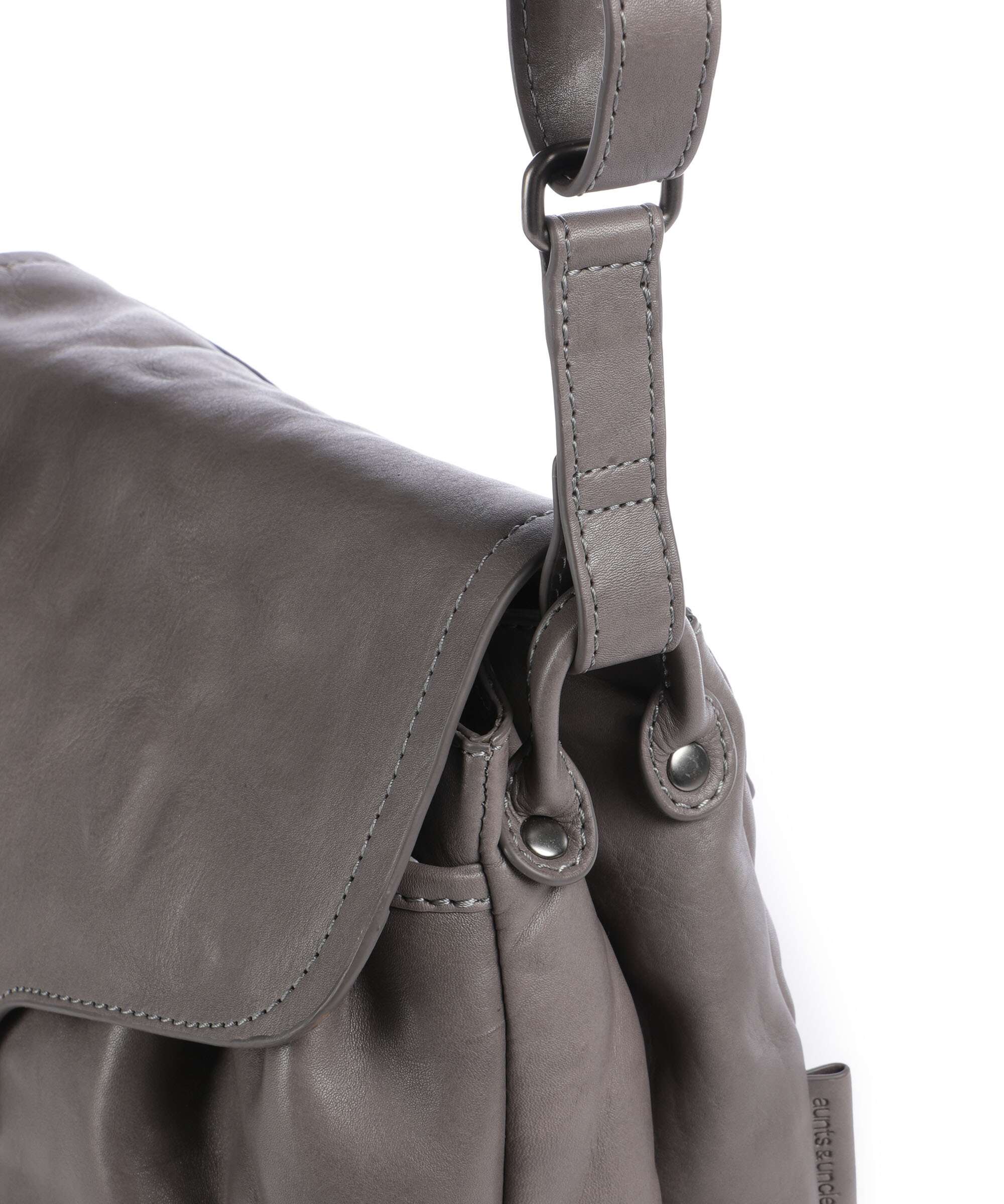 Aunts & Uncles Grandma's Luxury Club Mrs. Pineapple Pie Crossbody bag oyster grey