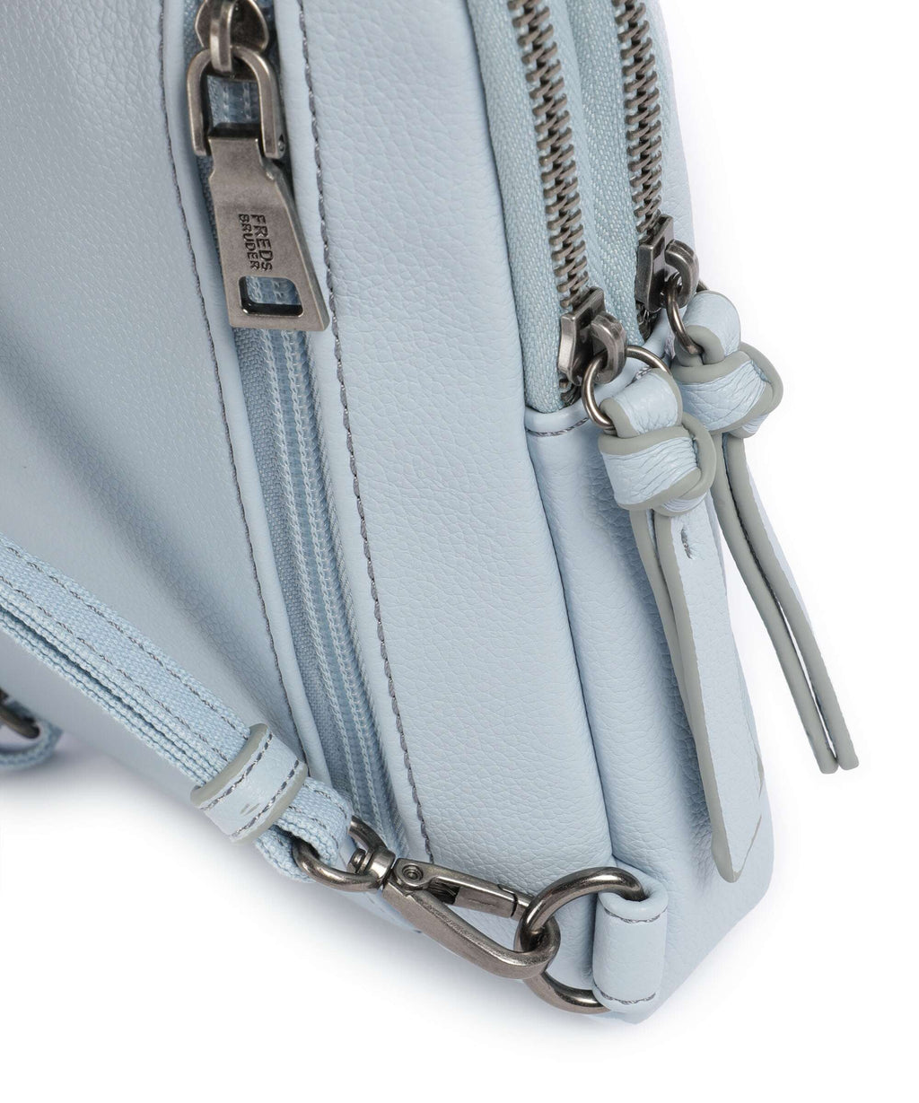 FredsBruder Bestie Sling bag shy blue