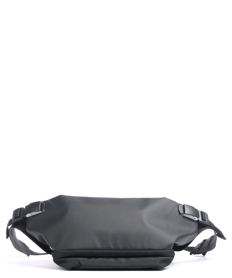 Côte&Ciel Obsidian Isarau Fanny pack black