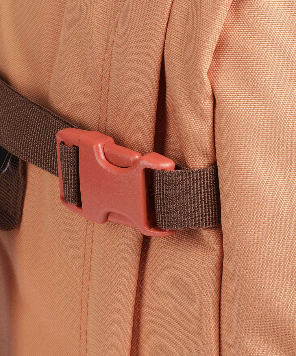 Cabin Zero Classic 36L Travel backpack gobi sands 