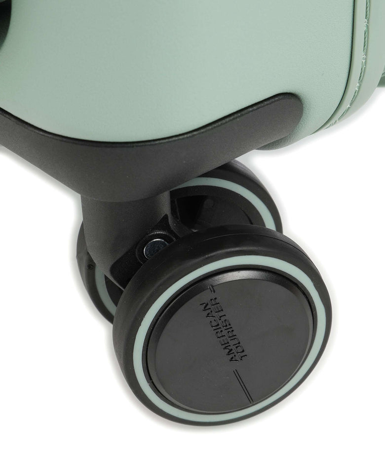 American Tourister Novastream Spinner (4 wheels) nomad green