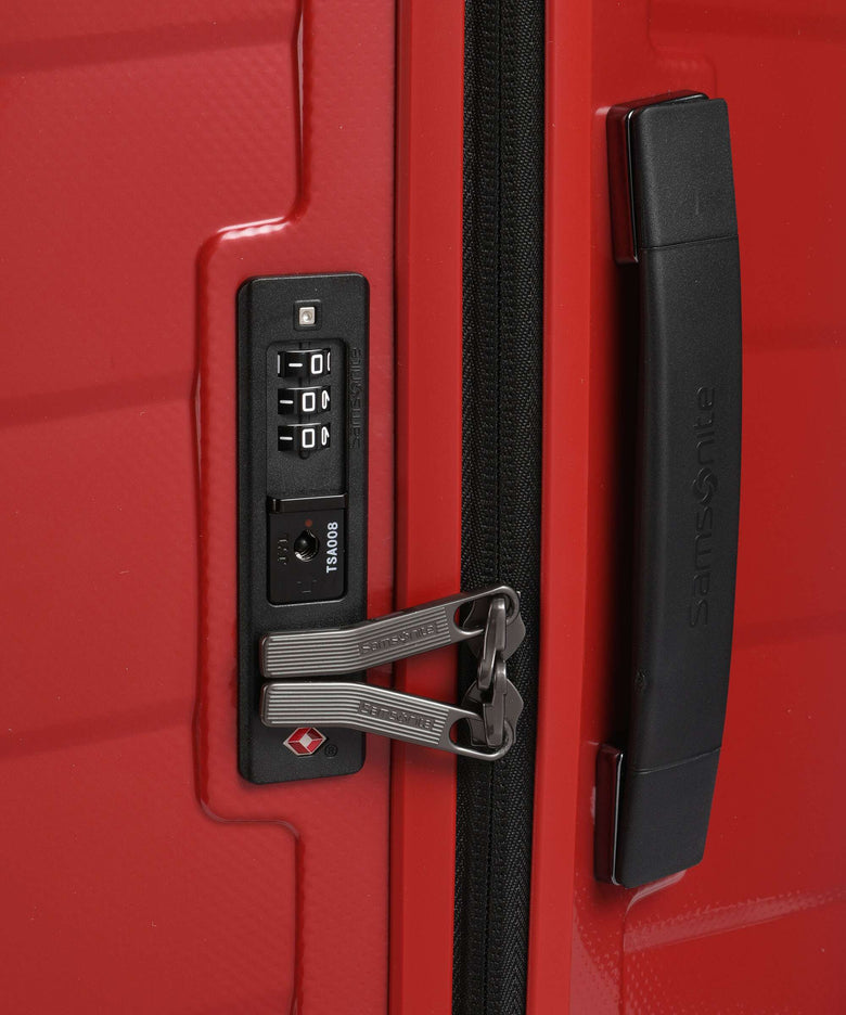 Samsonite Attrix Spinner (4 wheels) red