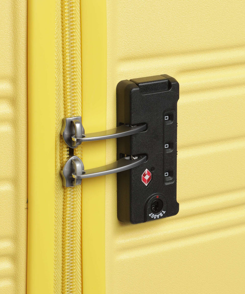 American Tourister High Turn Suitcase set (4 wheels) matt yellow