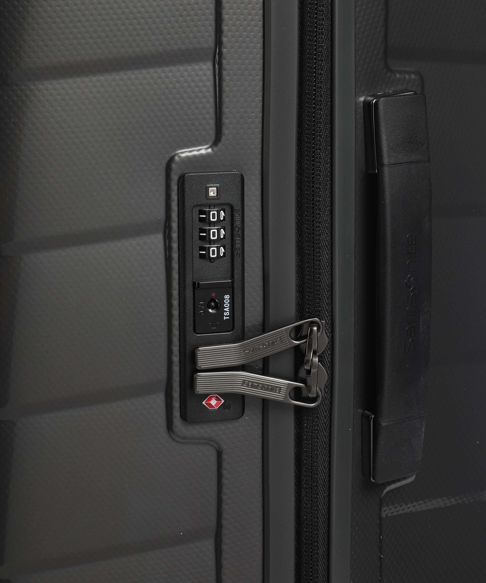 Samsonite Attrix Spinner (4 wheels) anthracite