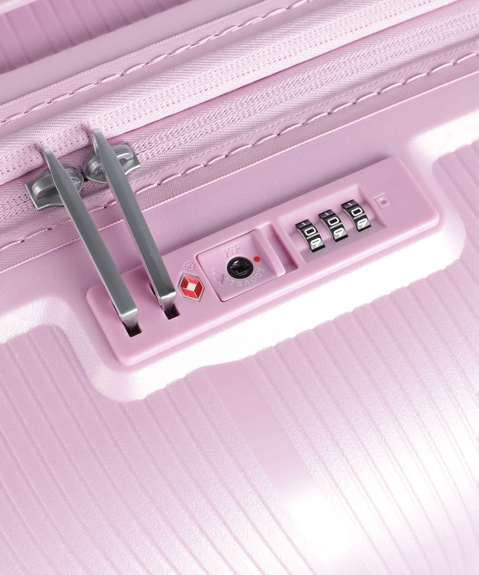 American Tourister Starvibe Spinner (4 wheels) metallic pastel lavender