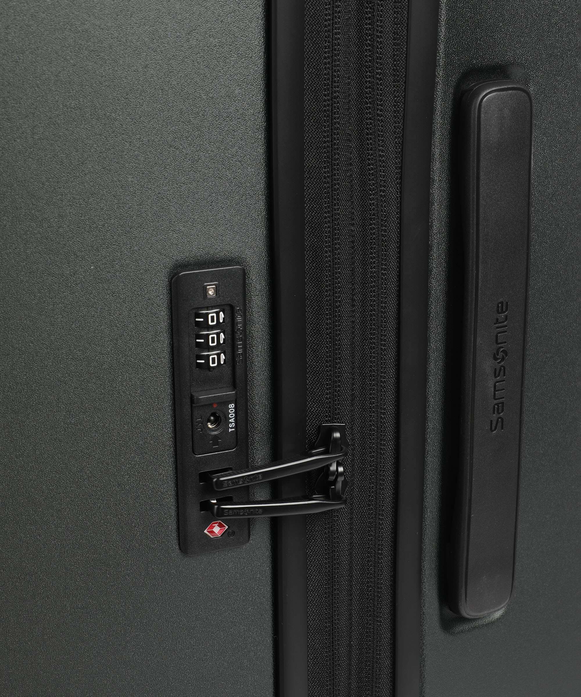 Samsonite Fyrm Spinner (4 wheels) deep green