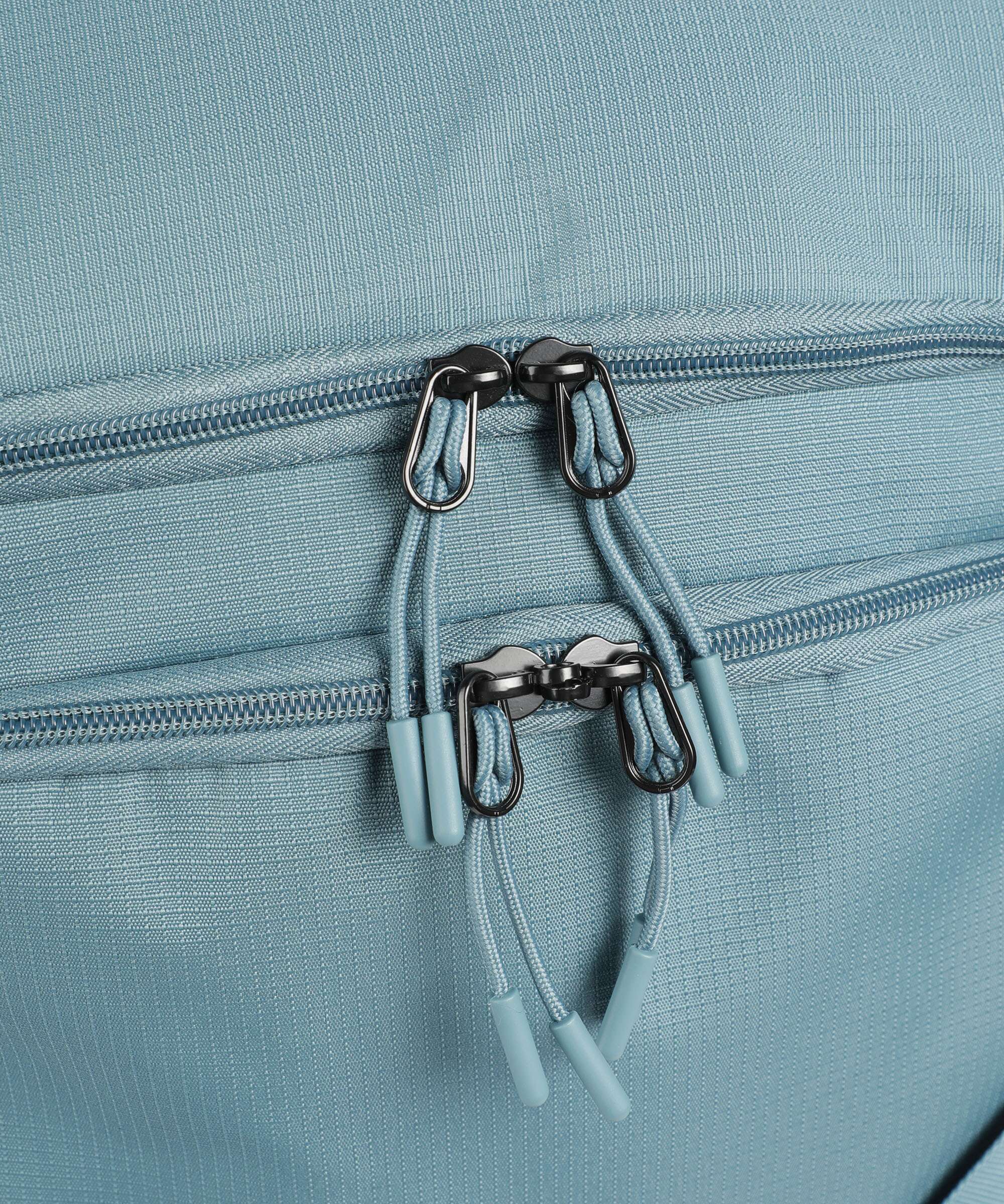 American Tourister City Racer M Travel bag with wheels petrol