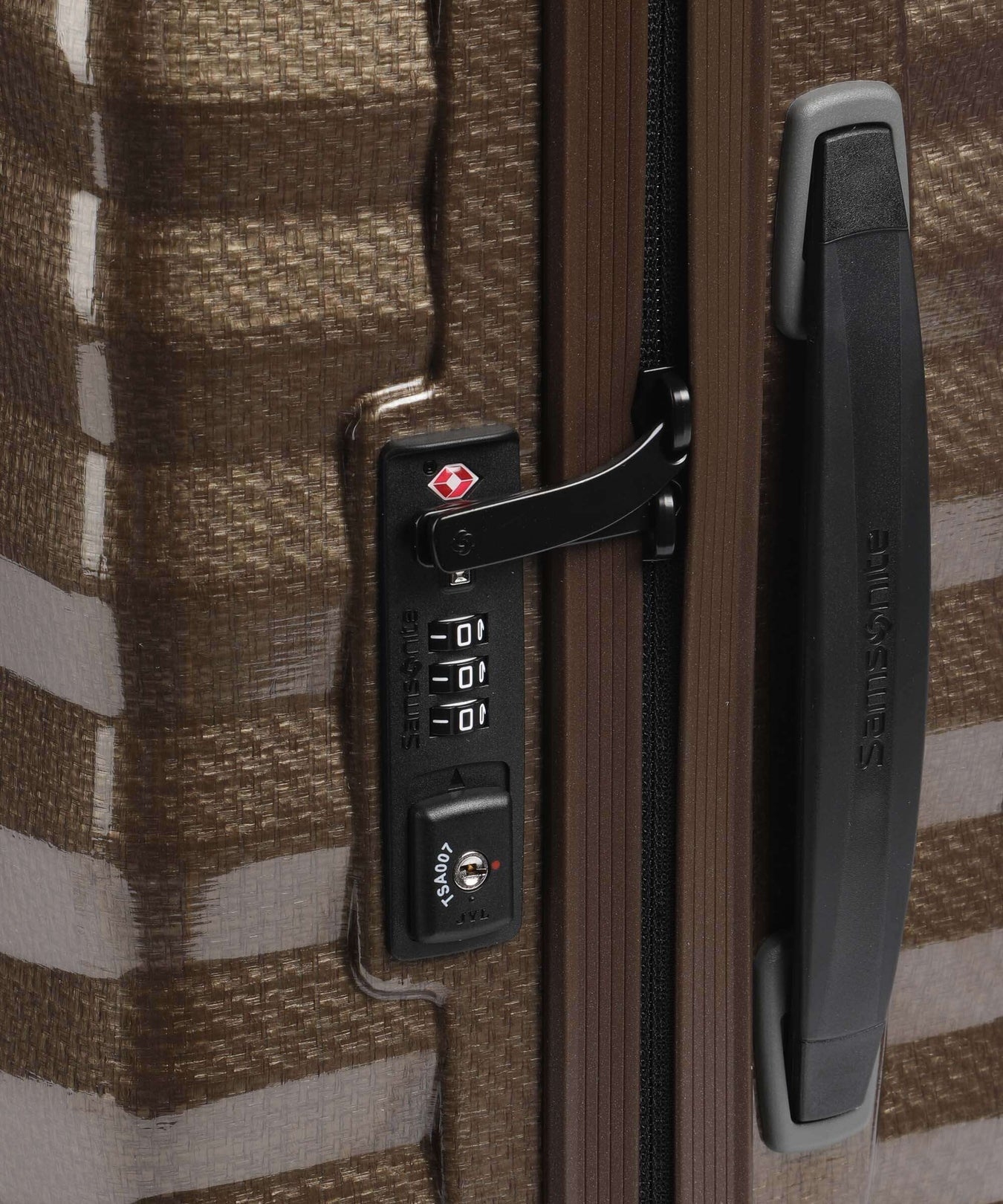 Samsonite Lite-Shock Spinner (4 wheels) sand