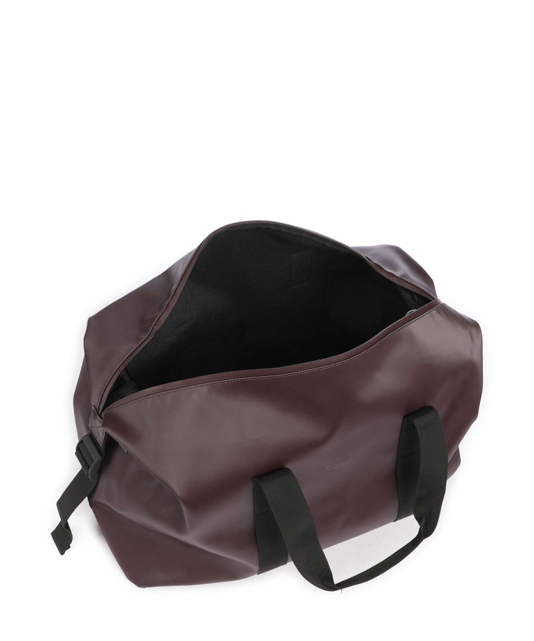 Rains Hilo Weekend bag depth