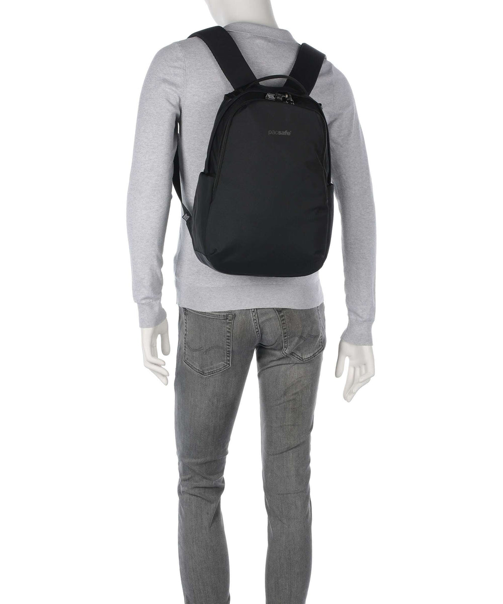 Pacsafe V 16 Backpack jet black