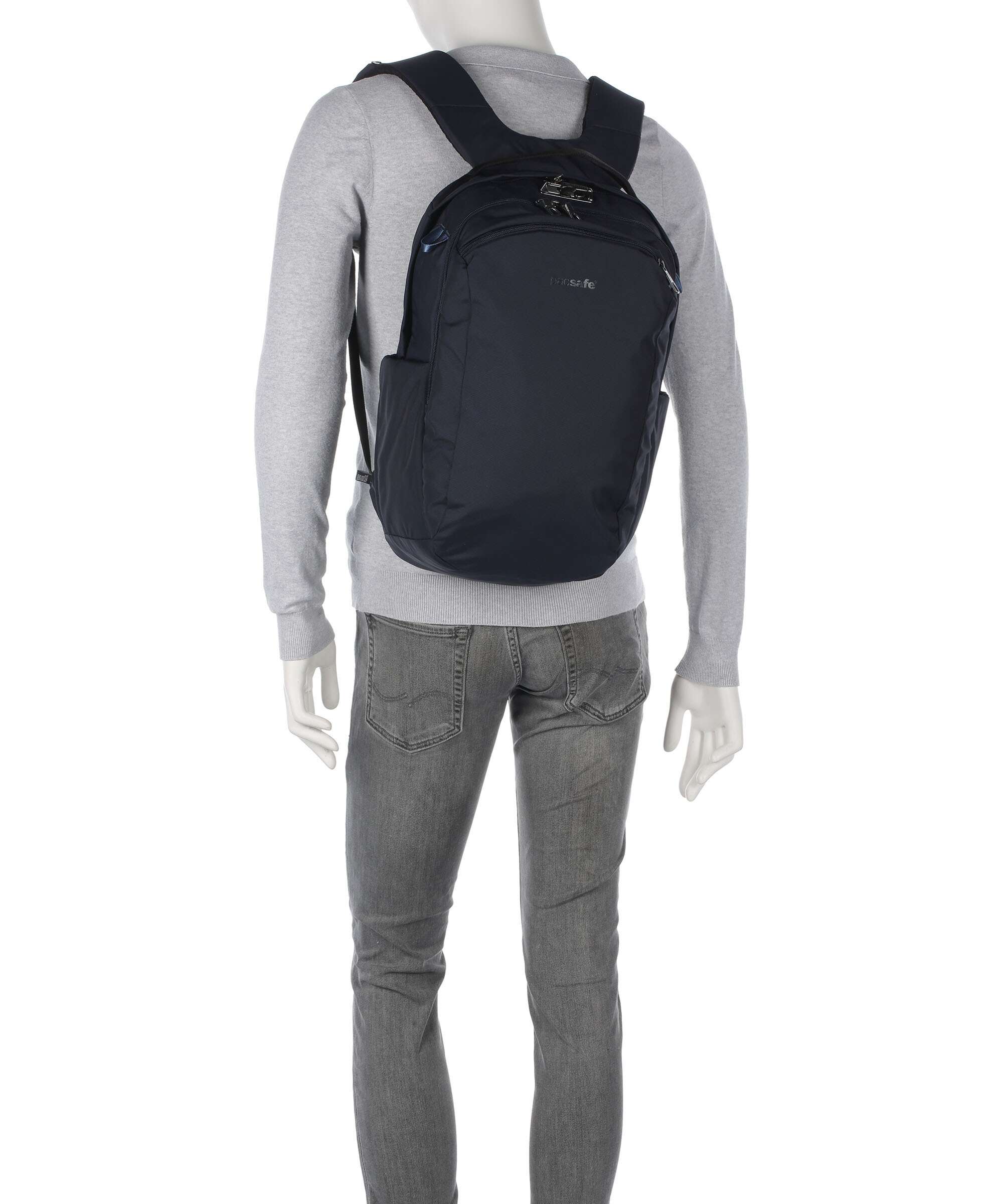Pacsafe V 26 Backpack ocean