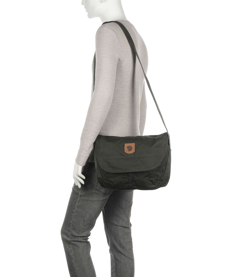 Fjällräven Greenland Small Messenger bag forest green
