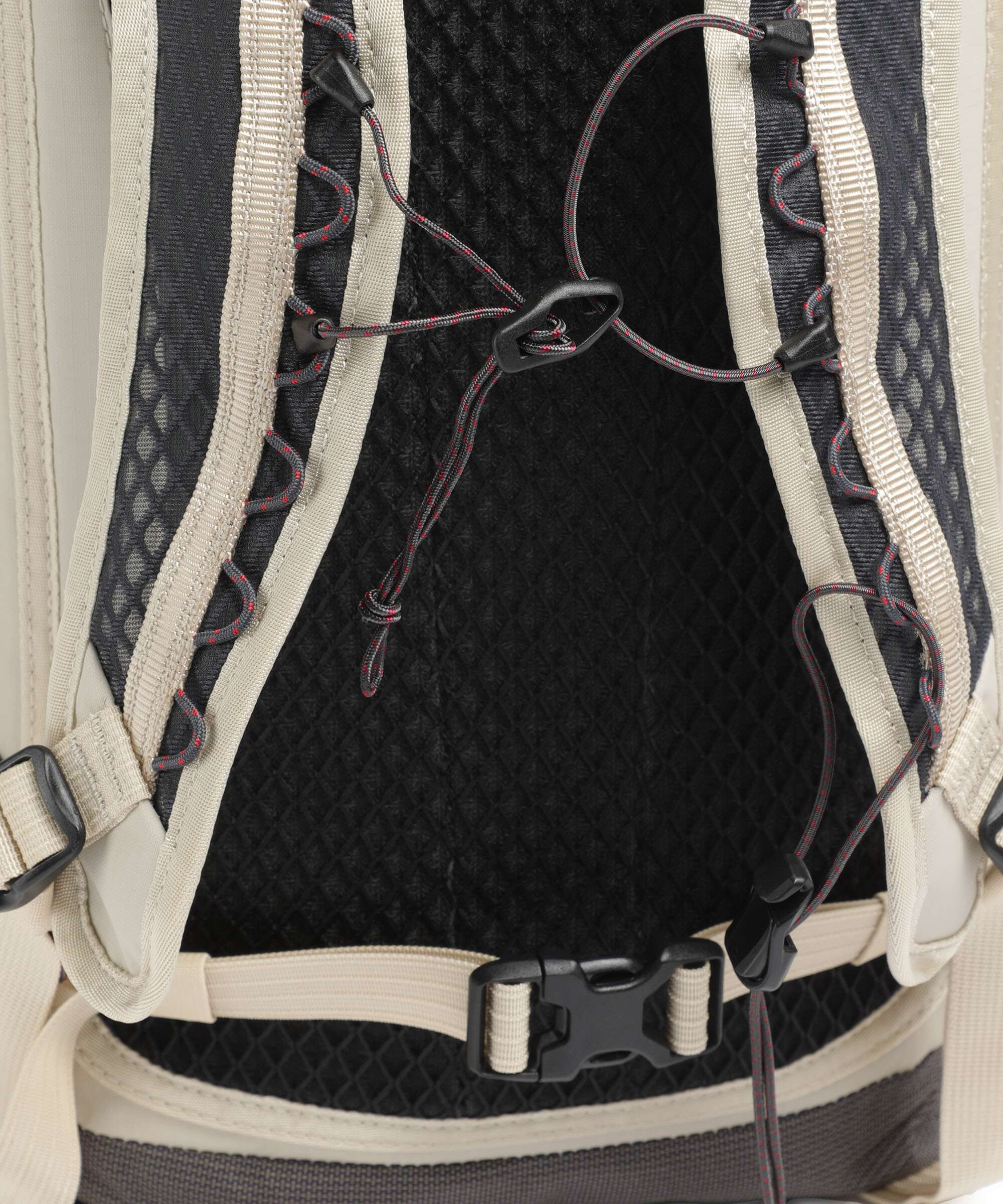 Klättermusen Fjörm 18 Trekking backpack silver creme