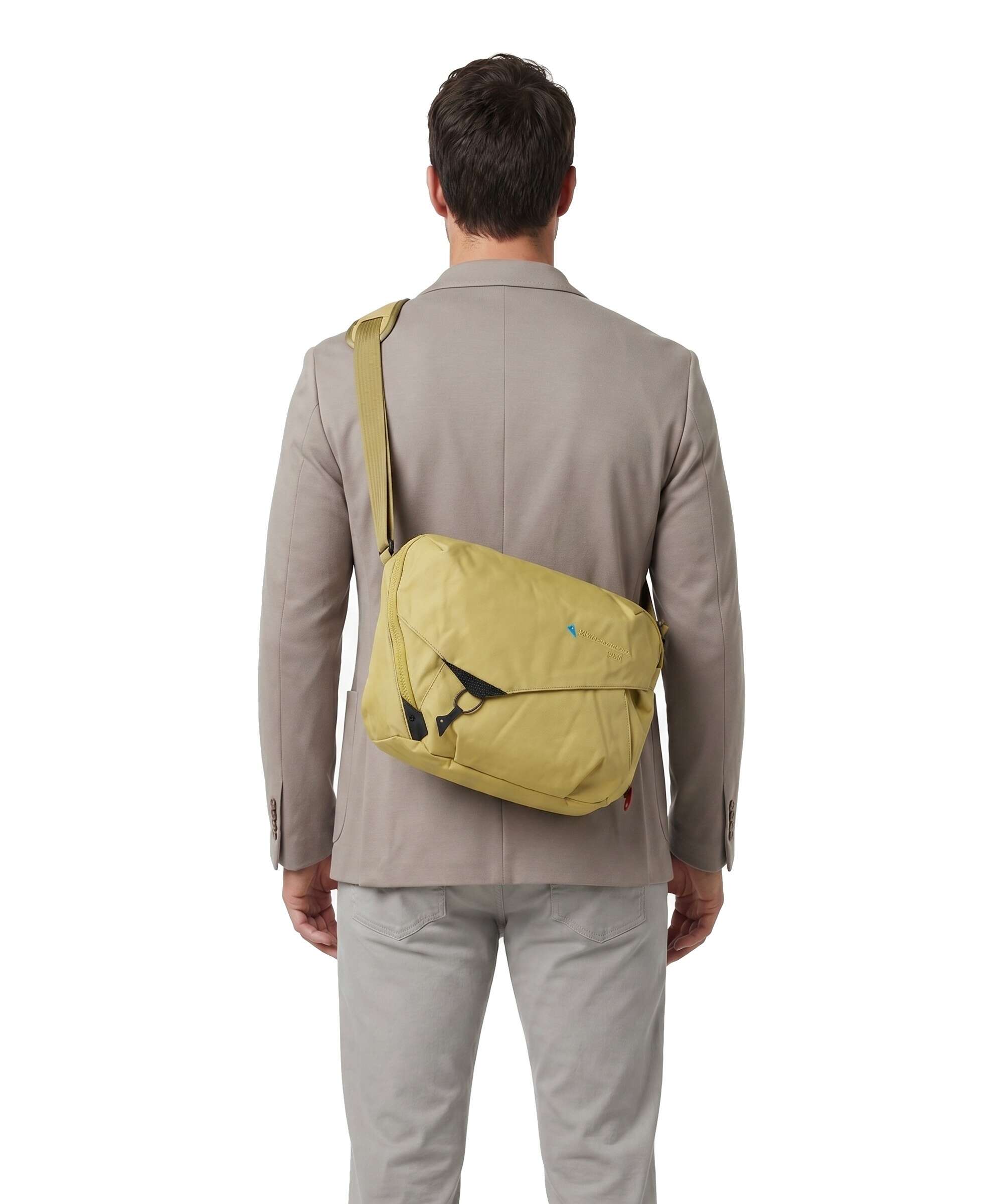 Klättermusen Gaut Messenger bag dark straw
