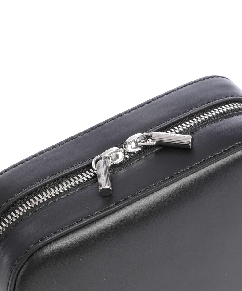 Tiger of Sweden Technica Toiletry bag black