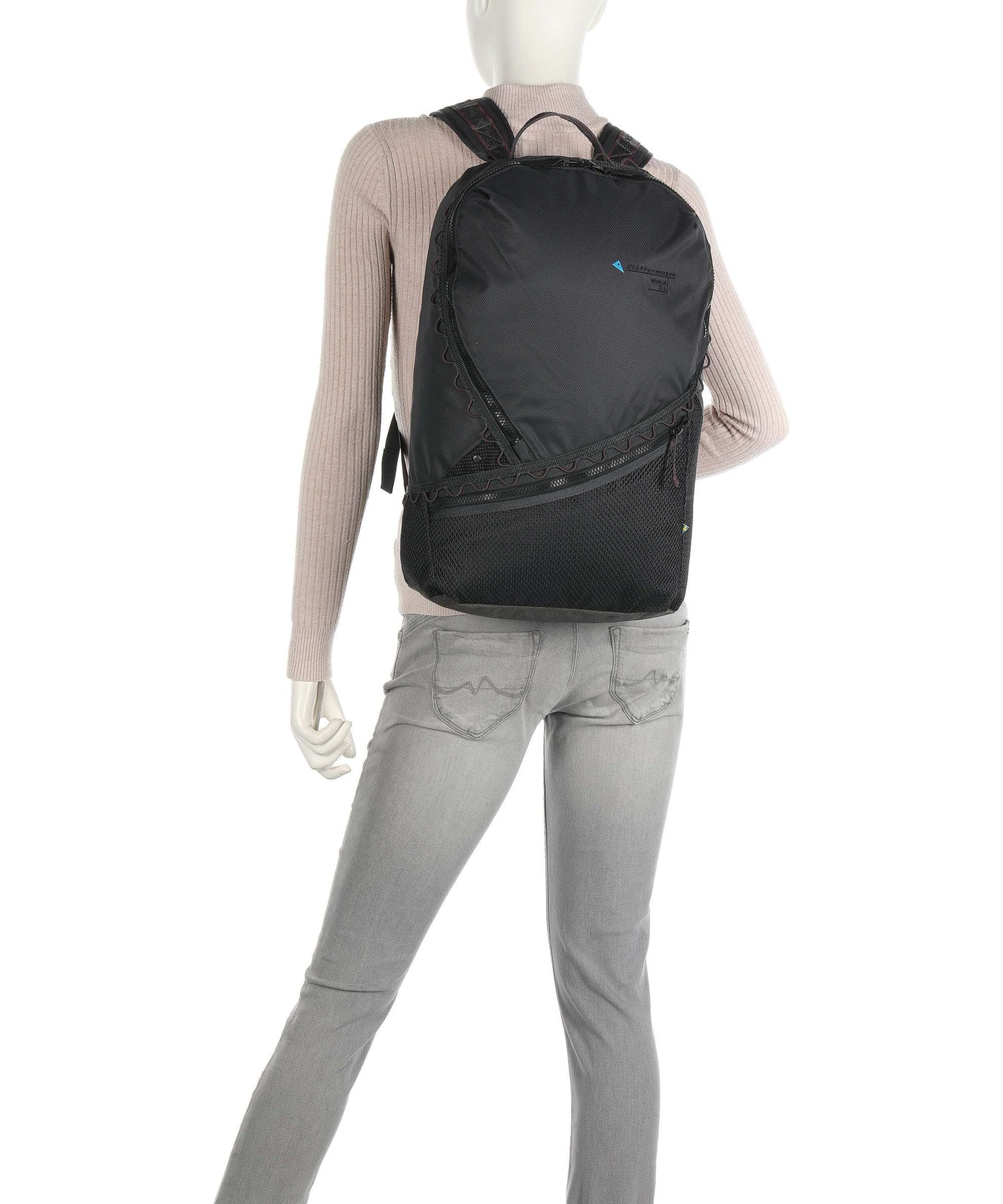 Klättermusen Wunja 21L Backpack raven