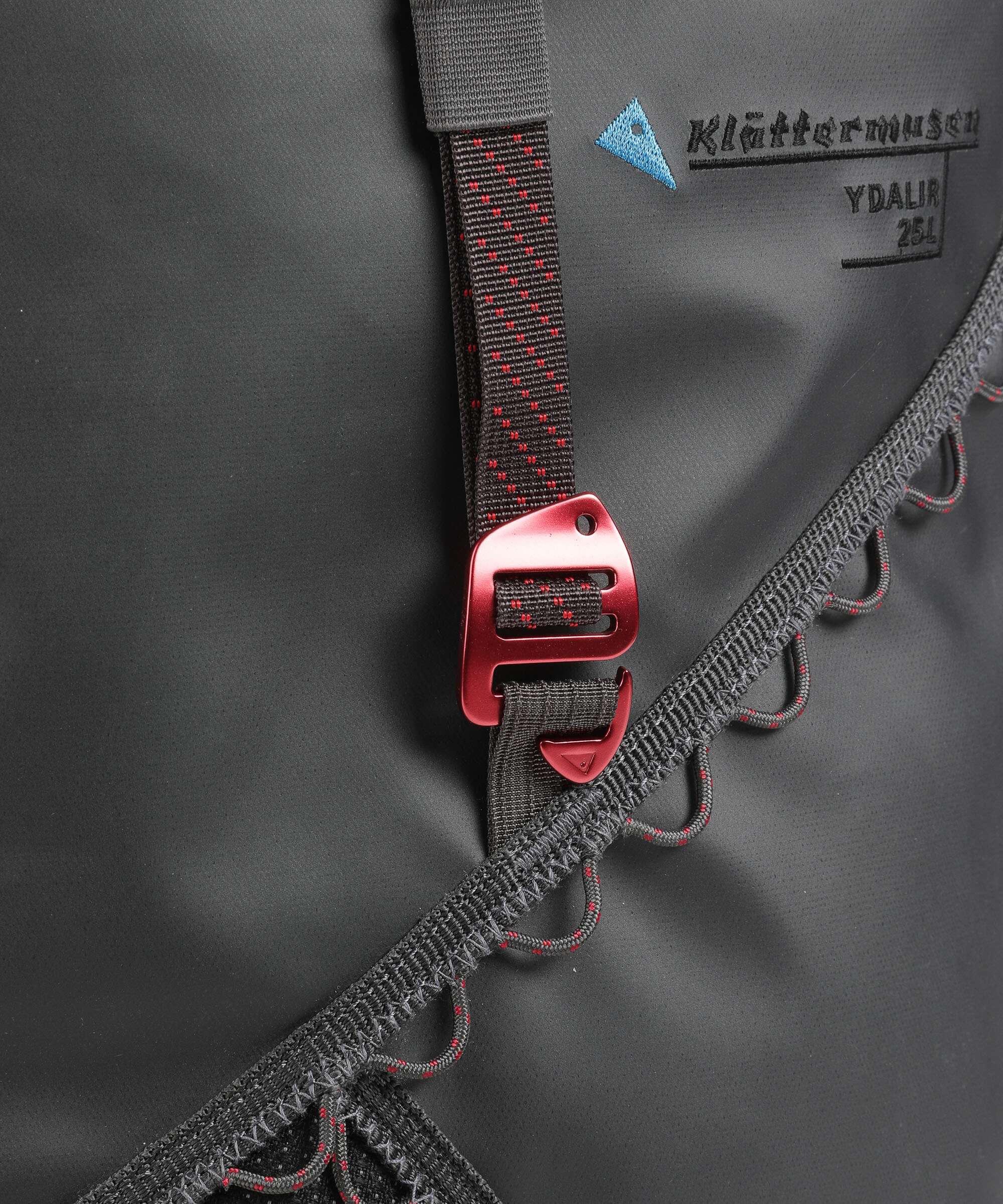 Klättermusen Ydalir 25 Travel backpack raven
