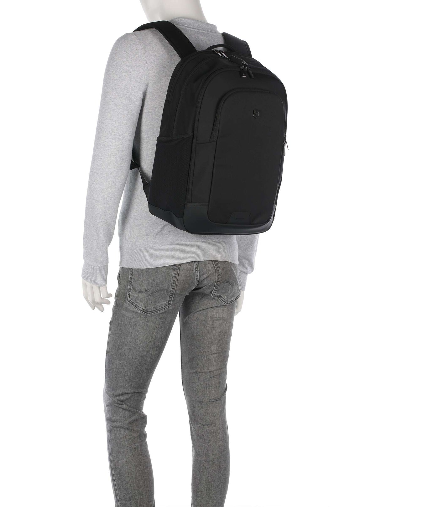 Victorinox Altmont Modern Deluxe Backpack black