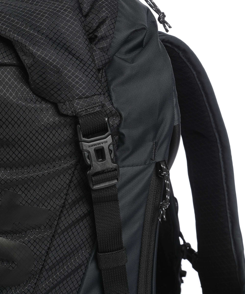 Mammut Ducan Spine 28-35 Hiking backpack black