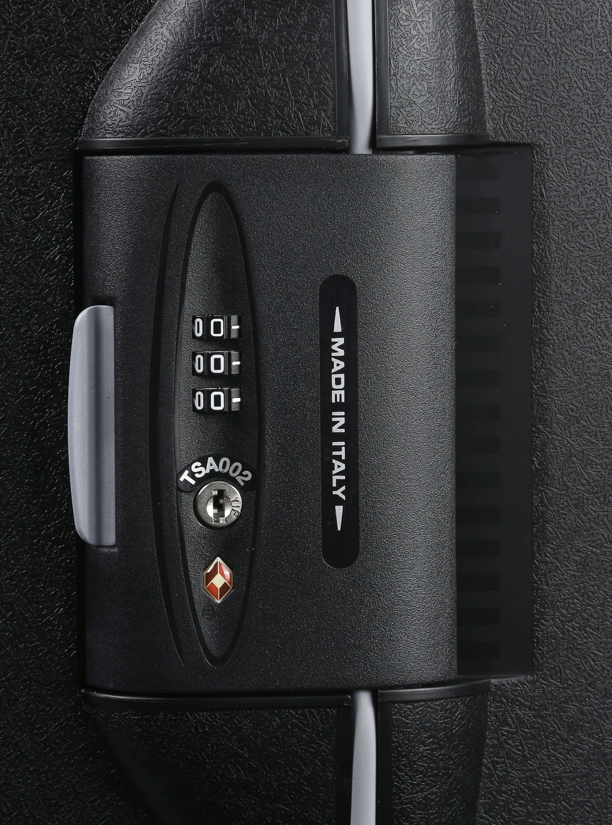 Roncato Light Spinner (4 wheels) black