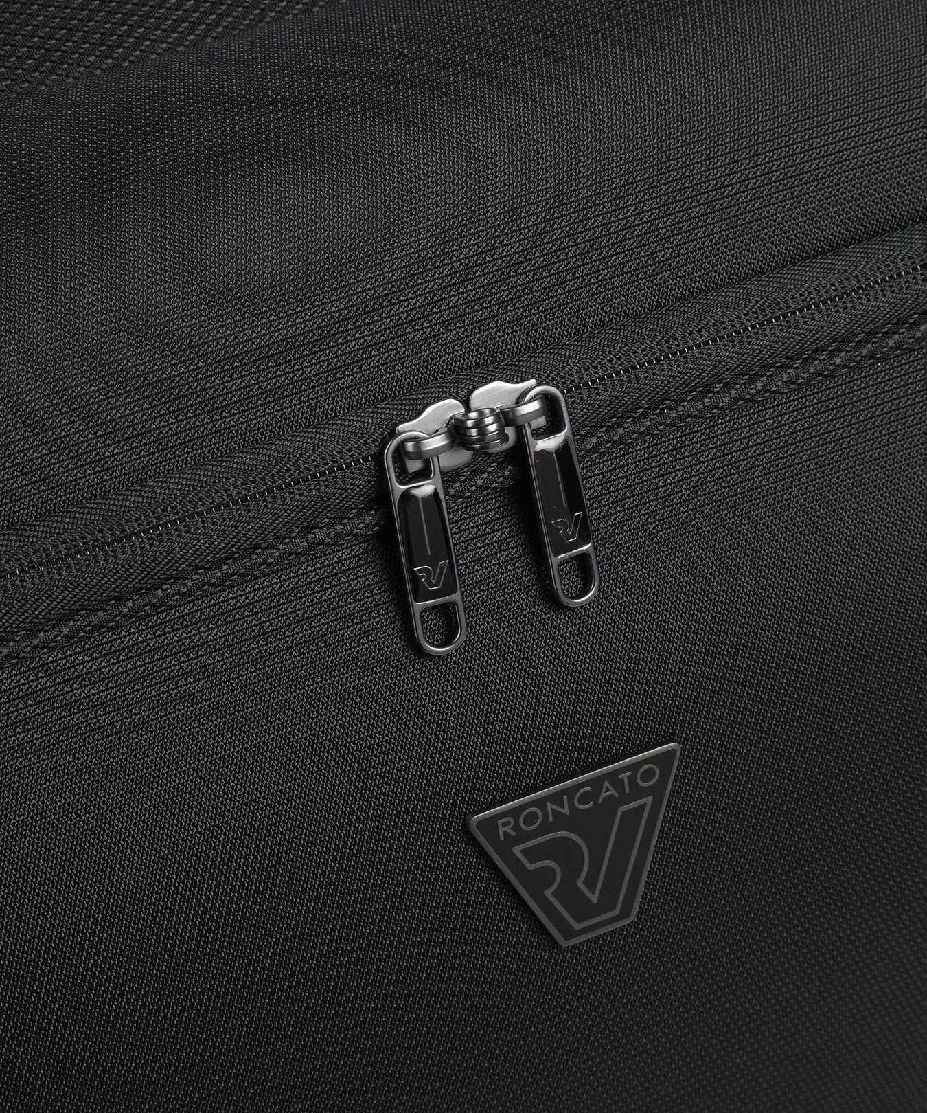 Roncato City 3.0 Rolling garment bag nero