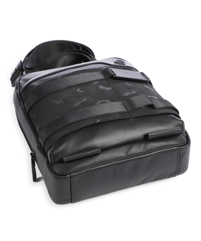 Piquadro FXP Crossbody bag nero