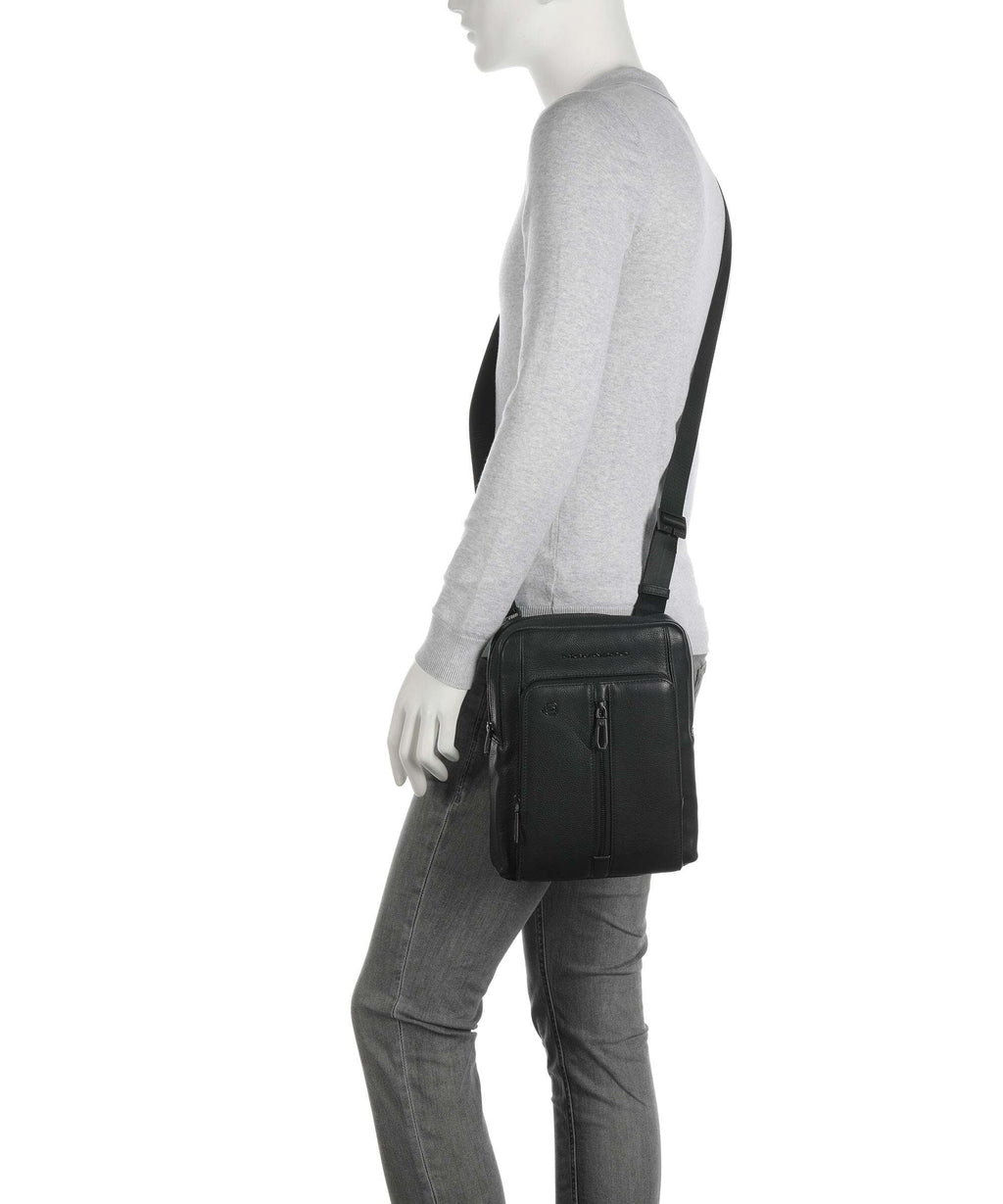 Piquadro Wollem Crossbody bag nero