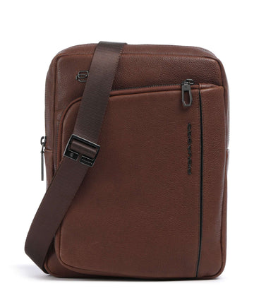 Piquadro S134 Taška cez rameno brown