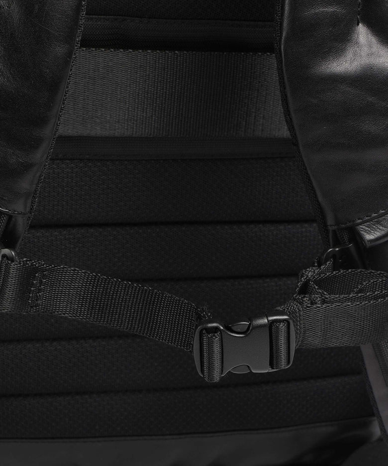 Piquadro W136 Travel backpack nero