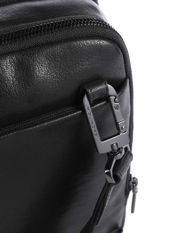 Piquadro Solm Crossbody bag black