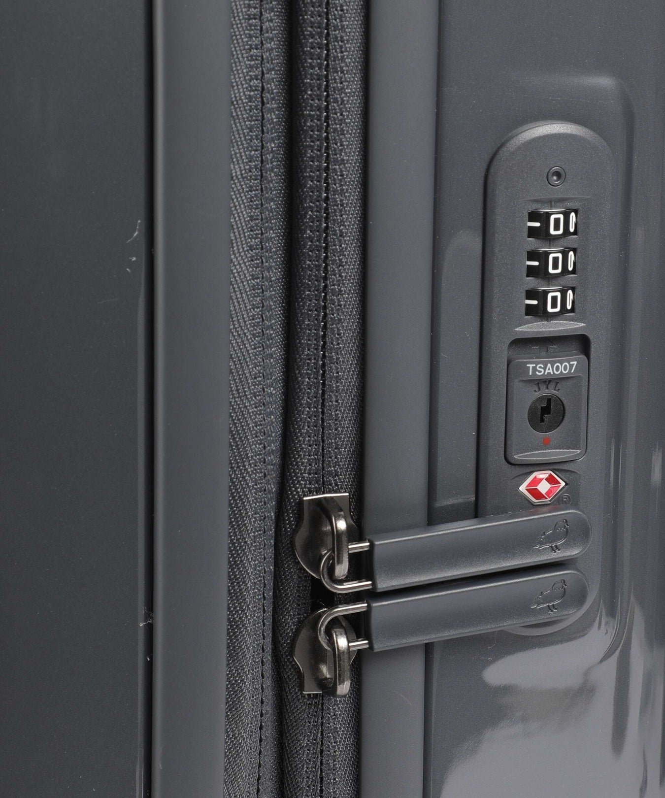 Mandarina Duck Logoduck+ Metal Spinner (4 wheels) anthracite