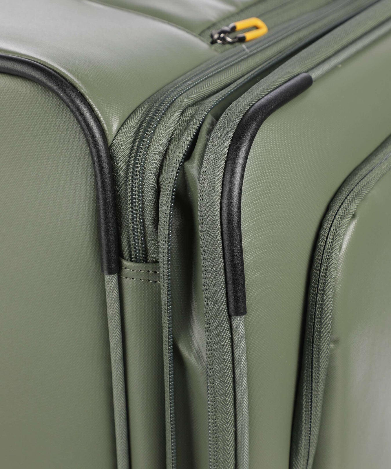 Mandarina Duck Eco Coated Spinner (4 wheels) pine green