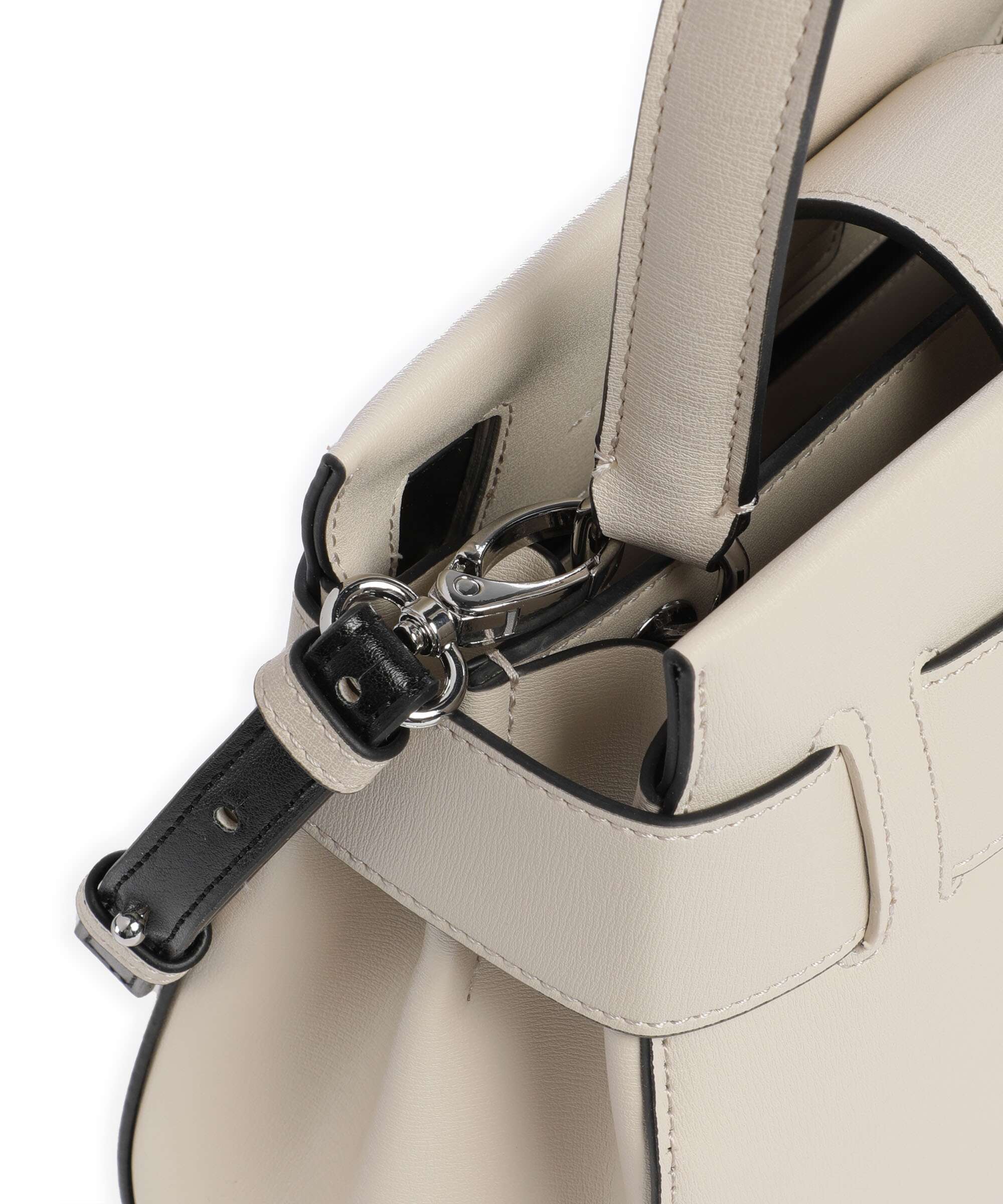 Armani Exchange Susy S Handbag valley