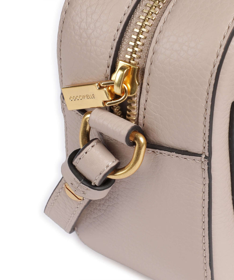 Coccinelle Beat Soft Crossbody bag rosette