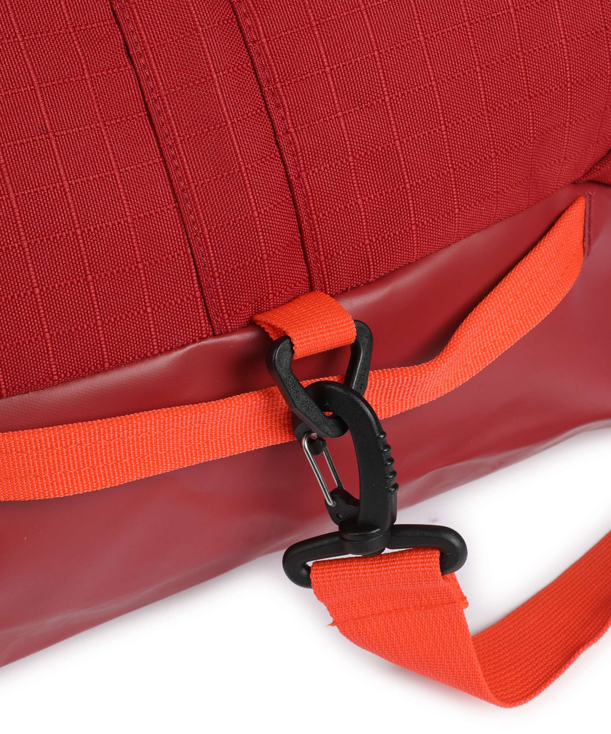 Eagle Creek No Matter 40 Weekend bag cranberry red