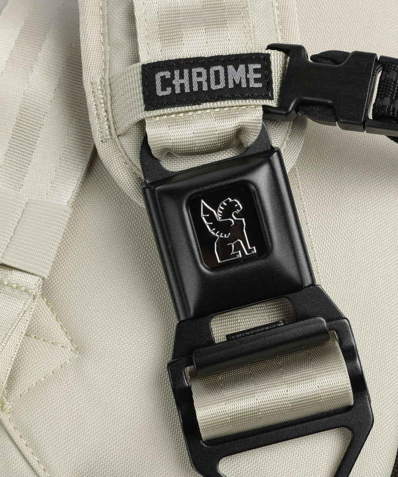 Chrome Kadet Sling bag sandstone
