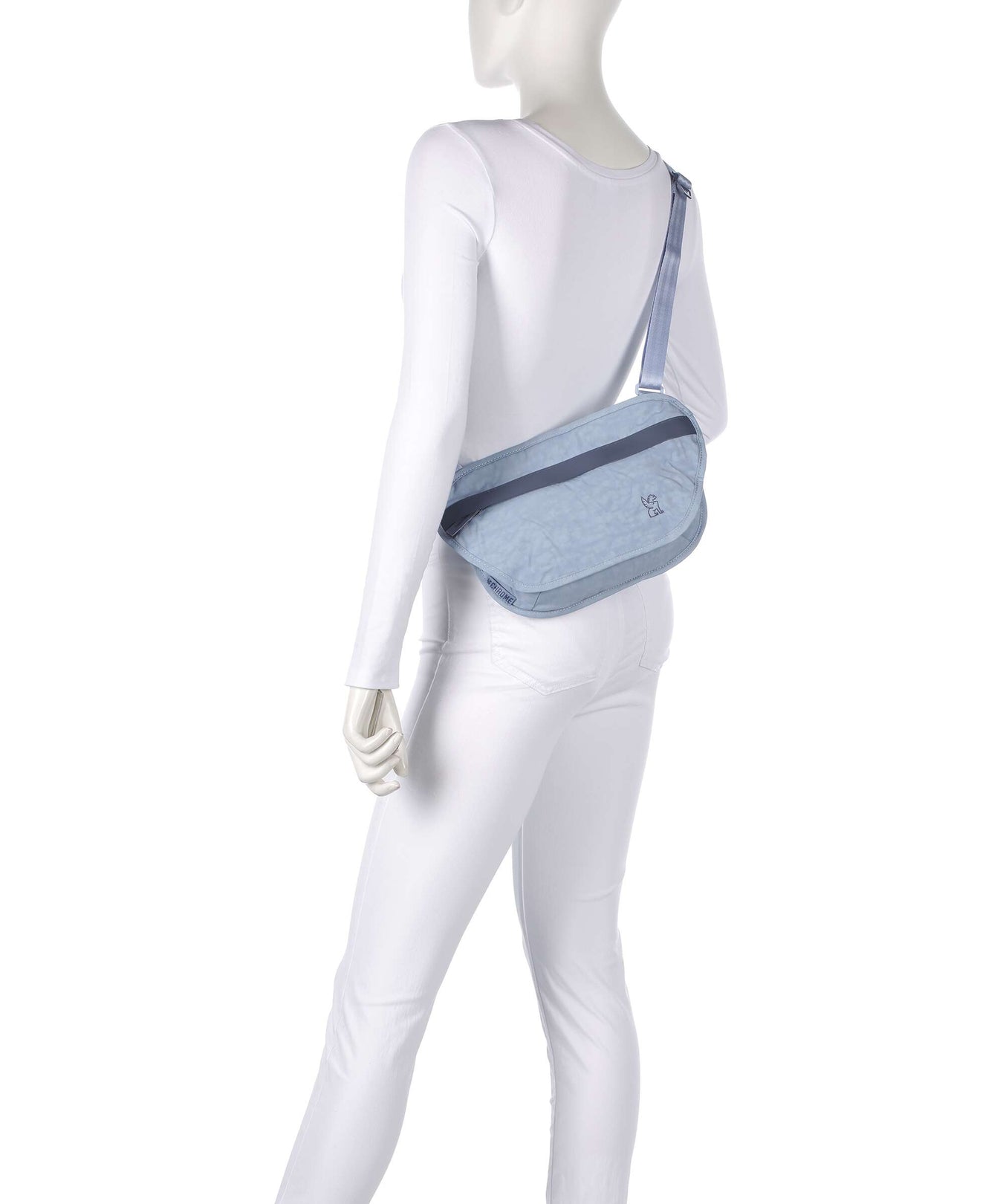 Chrome District Collection Sodo 3L Fanny pack ice shadow