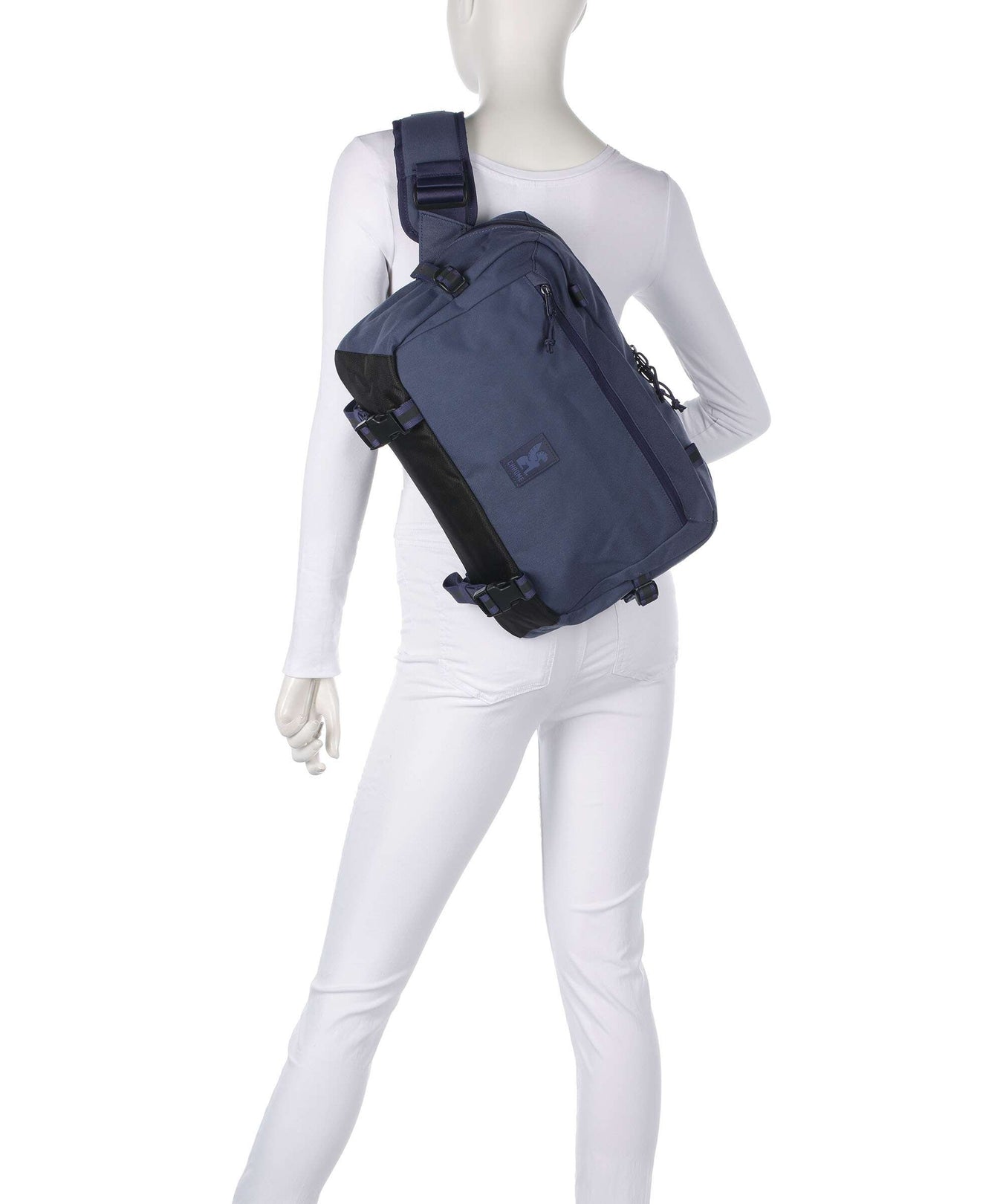Chrome Kadet Max Sling bag indigo