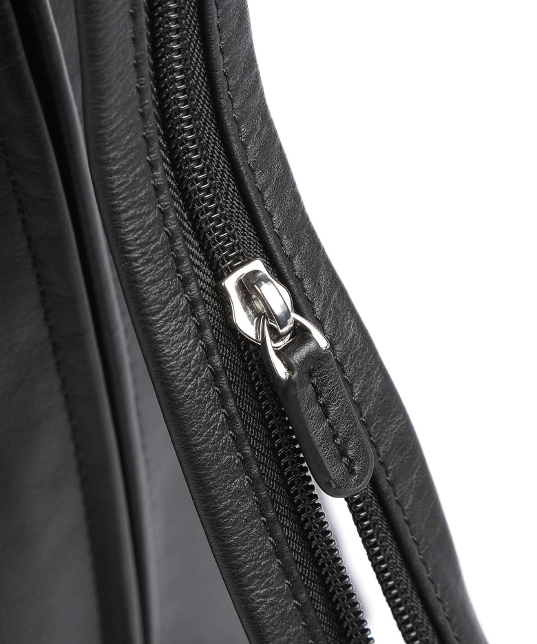 Castelijn & Beerens Babette Nappa Sling bag black