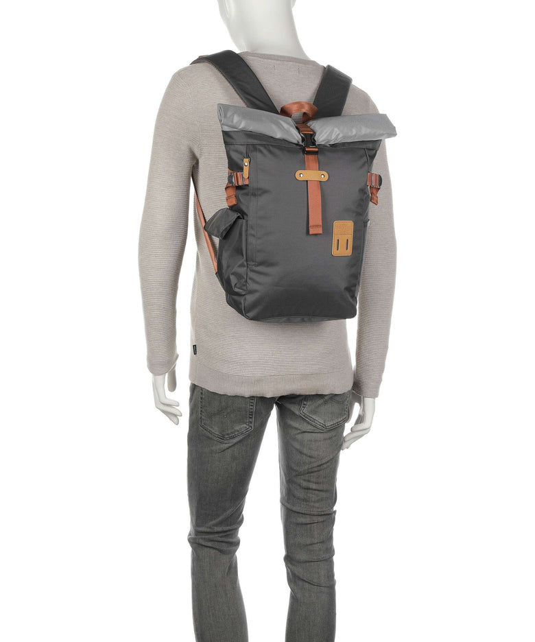 Harvest Label Norikura 2.0 Rolltop backpack fuchsia